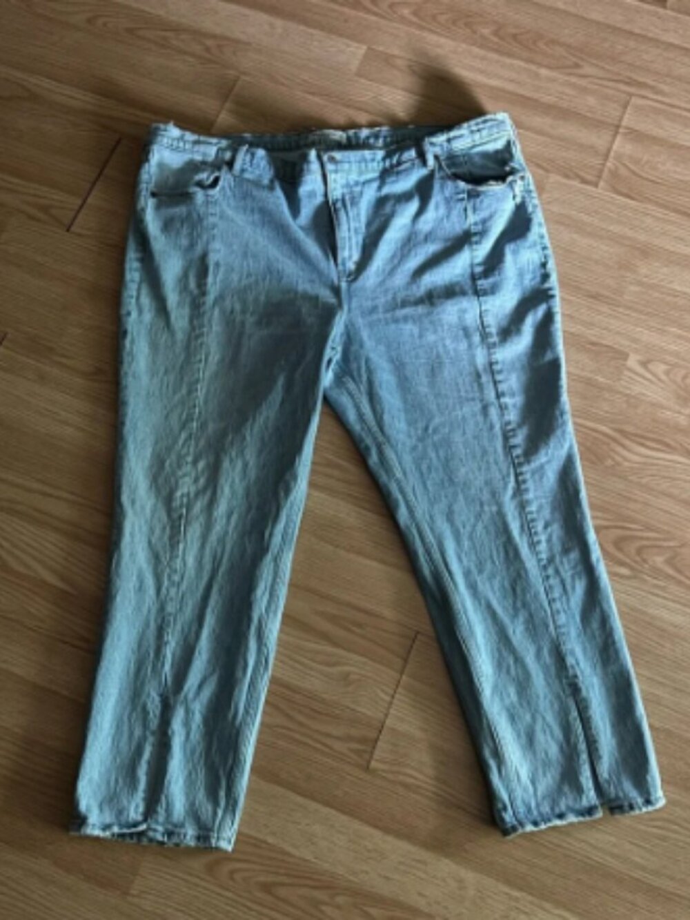 Abercrombie & Fitch 90s Straight Ultra High Rise Jeans Size 37/24 Short
